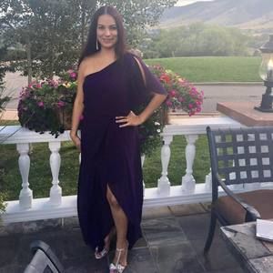 Meet your Posher, Edith